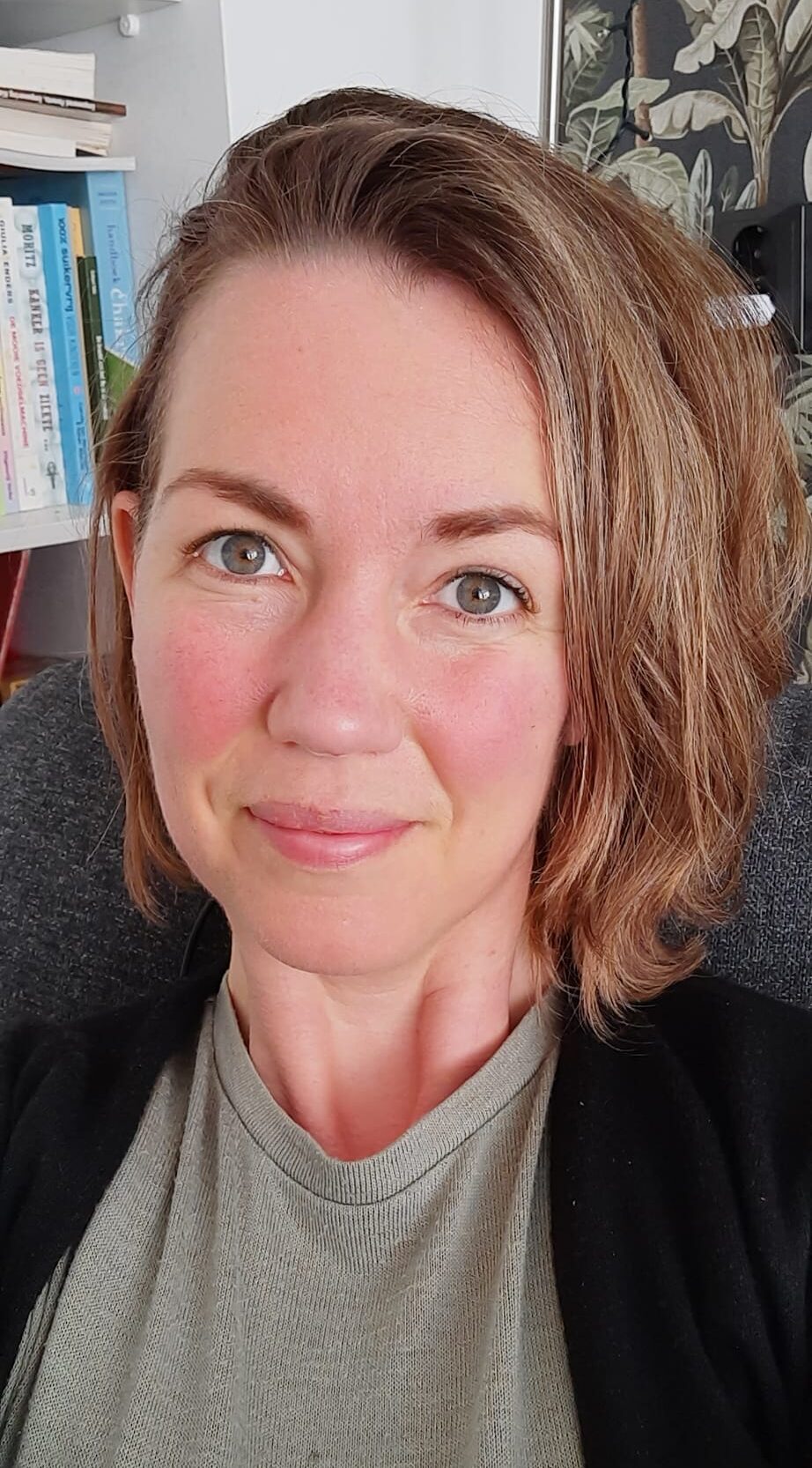 Angela Kamstra Angela Kamstra